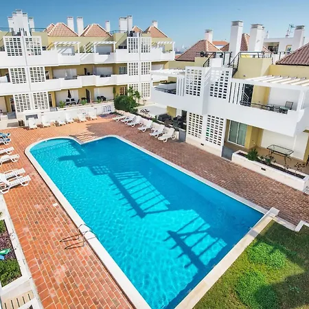 Apartment Bella-poolside Terrace & Alfresco Dining *